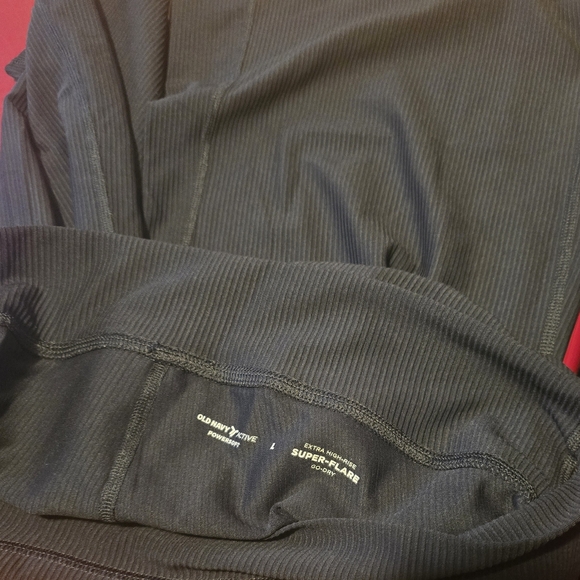 Old Navy Extra High-Waisted PowerSoft Ribbed Super Flare Leggings - Picture 2 of 2